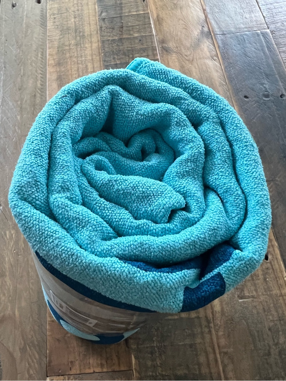 HotWorx limited edition Aqua blue sweat mat towel new